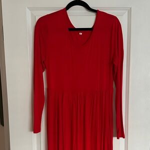 Red Long-Sleeve Scoop Neck Women's Dress